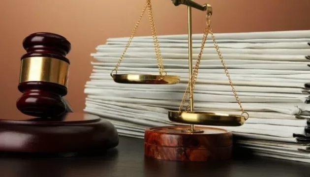 Прокуратура Нідерландів вимагає 12 років ув’язнення для чиновника з Амстердама через корупцію