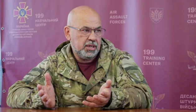 Заповідь «Не вбий!» не стосується ситуації, коли людина зі зброєю ось-ось тебе вб’є - капелан